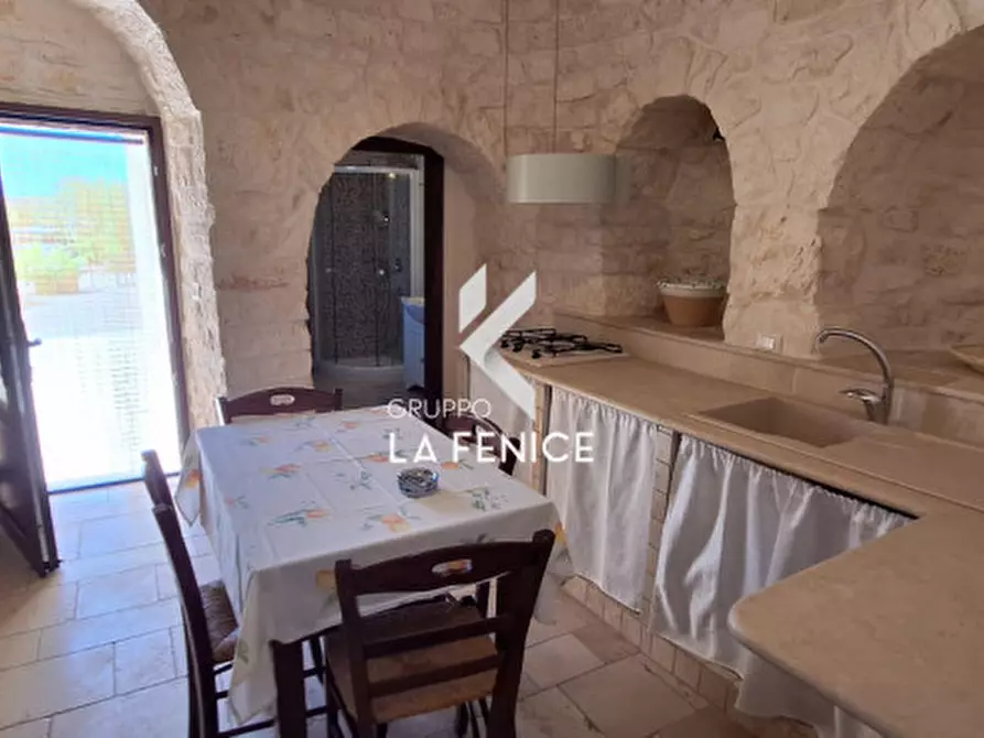 Immagine 72 di Rustico / casale in vendita  in c.da canonica a Locorotondo