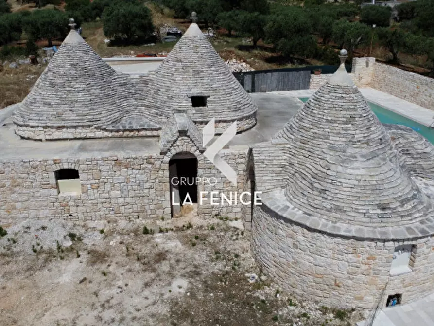 Immagine 99 di Rustico / casale in vendita  in c.da canonica a Locorotondo
