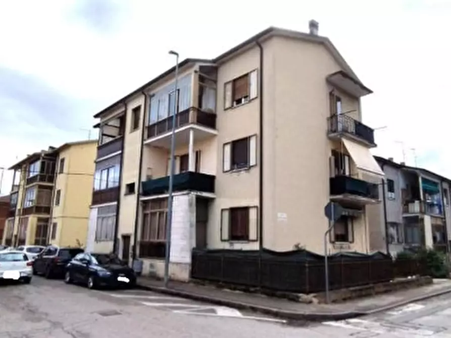 Immagine 3 di Appartamento in vendita  in VIA NINO BIXIO 30 a Legnago