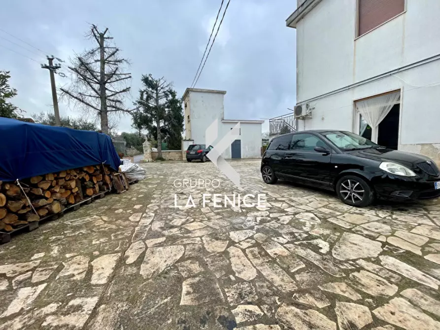 Immagine 4 di Appartamento in vendita  in Via Carlo III di Borbone a Locorotondo