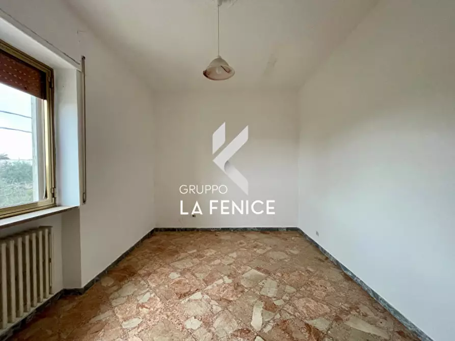 Immagine 12 di Appartamento in vendita  in Via Carlo III di Borbone a Locorotondo