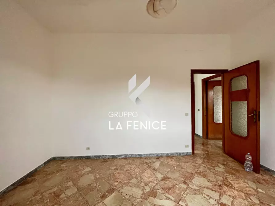 Immagine 14 di Appartamento in vendita  in Via Carlo III di Borbone a Locorotondo