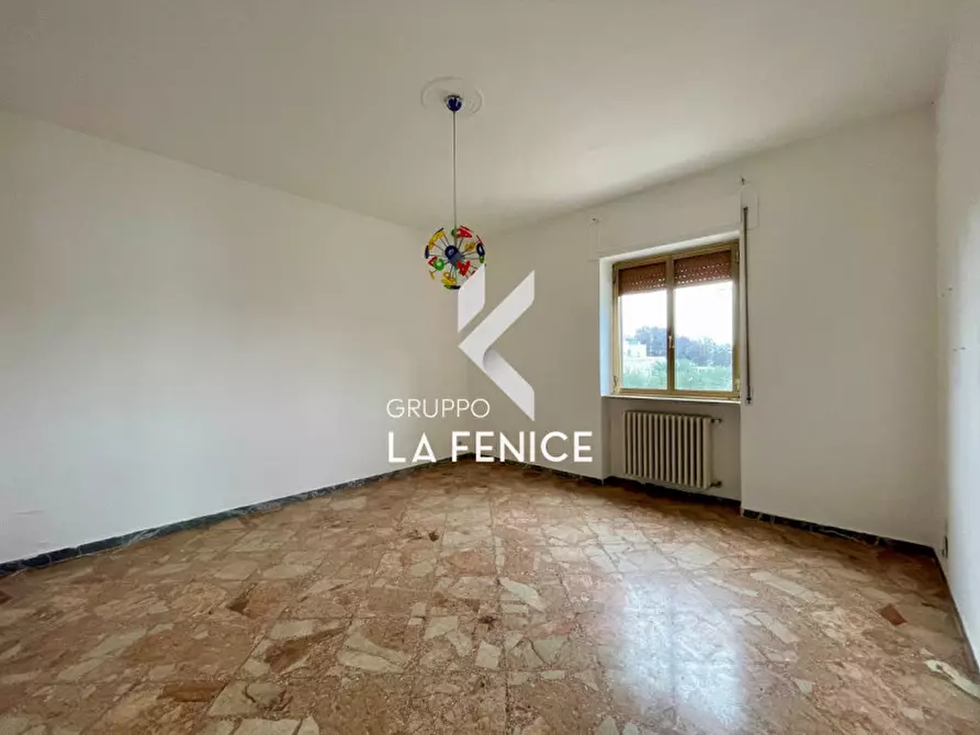 Immagine 19 di Appartamento in vendita  in Via Carlo III di Borbone a Locorotondo