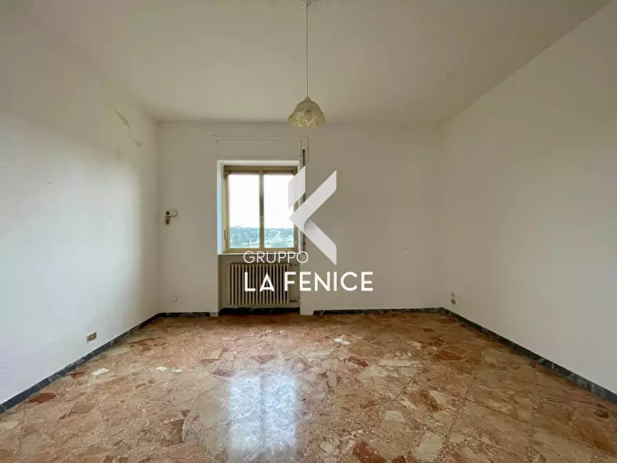 Immagine 28 di Appartamento in vendita  in Via Carlo III di Borbone a Locorotondo