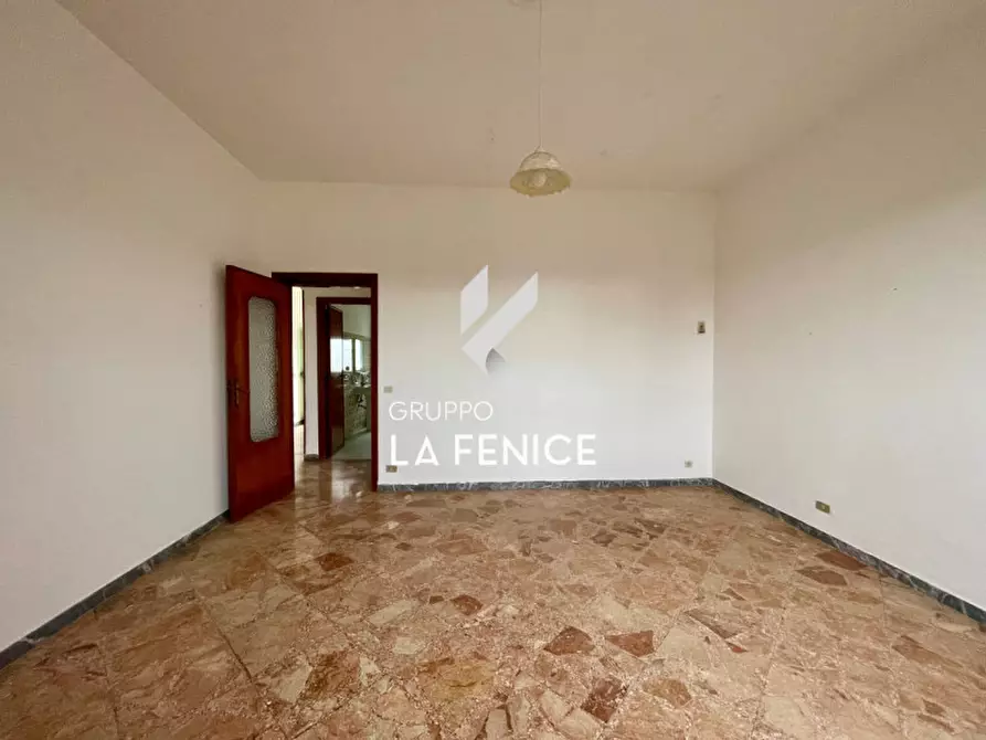 Immagine 32 di Appartamento in vendita  in Via Carlo III di Borbone a Locorotondo