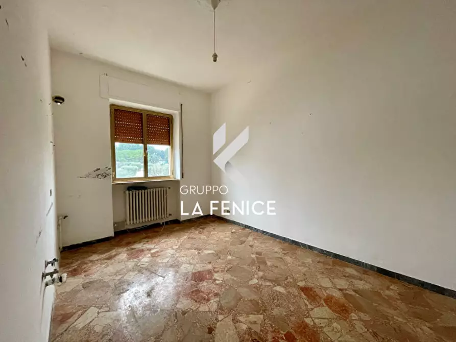 Immagine 36 di Appartamento in vendita  in Via Carlo III di Borbone a Locorotondo