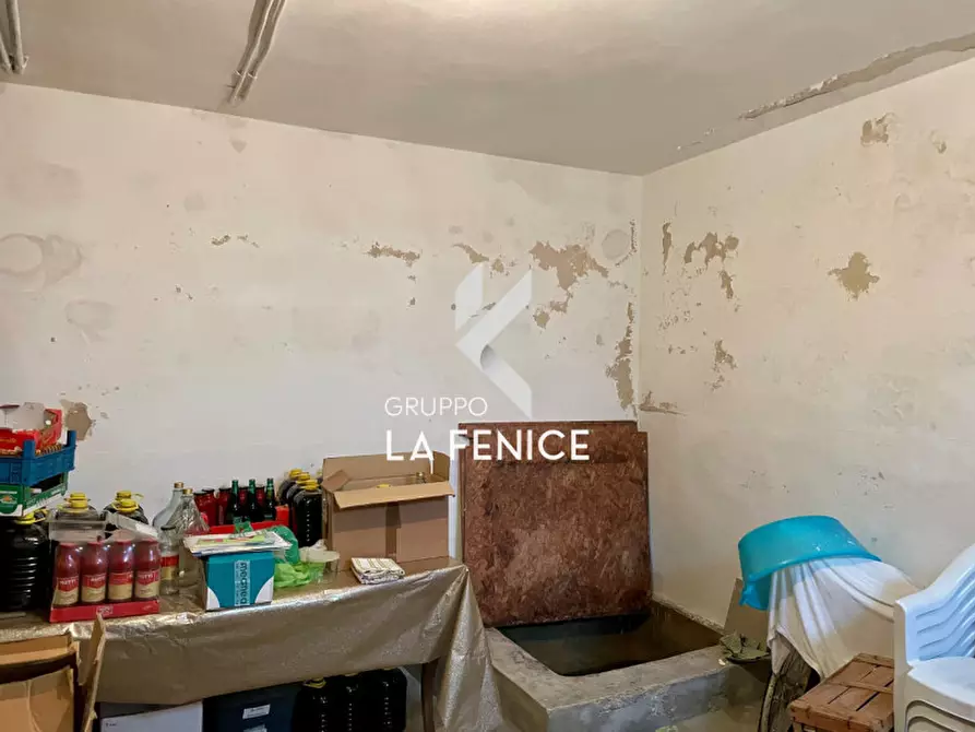 Immagine 54 di Appartamento in vendita  in Via Carlo III di Borbone a Locorotondo