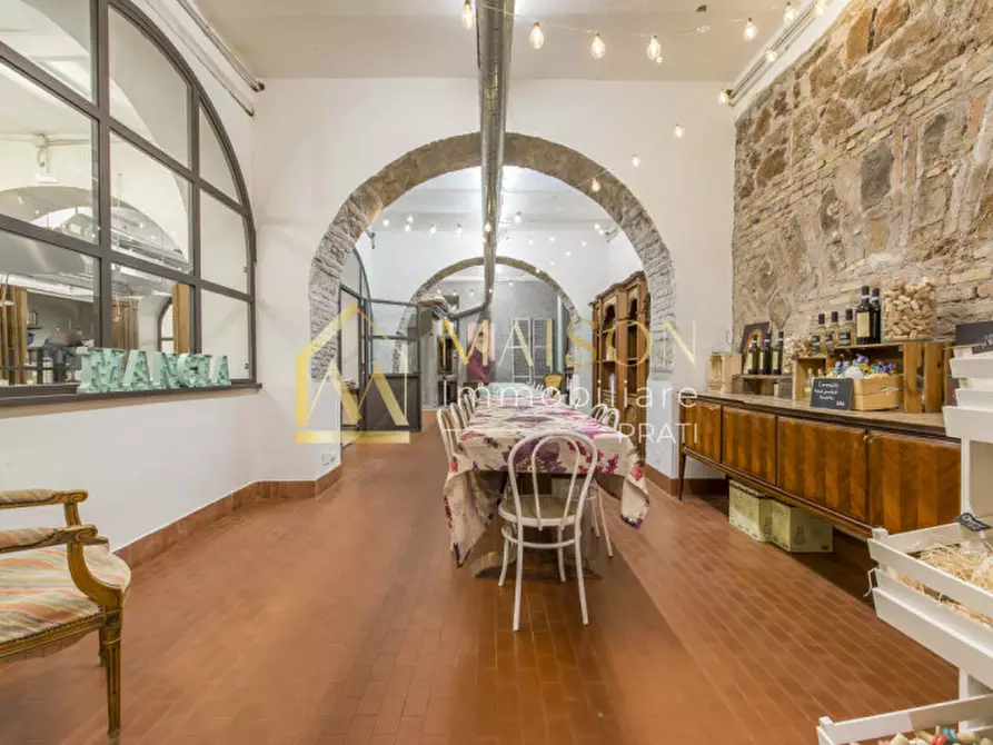 Immagine 11 di Negozio in vendita  in Borgo Vittorio a Roma