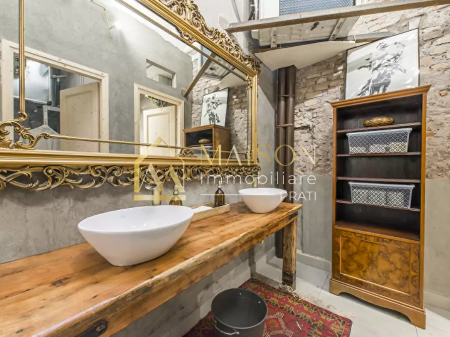 Immagine 17 di Negozio in vendita  in Borgo Vittorio a Roma