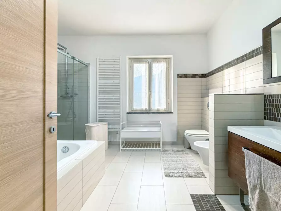 Immagine 28 di Villa in vendita  in via cirla 22 a Gravellona Toce