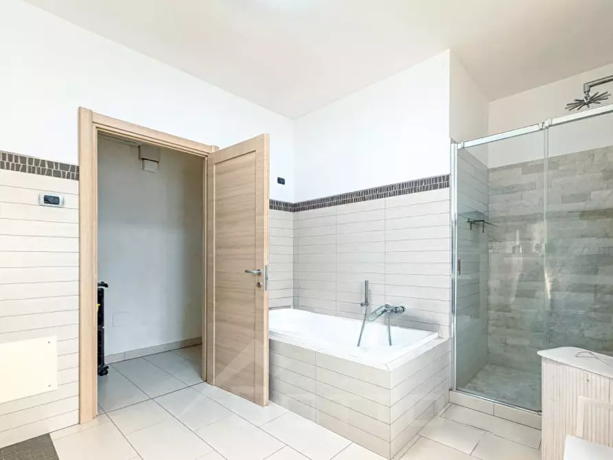 Immagine 30 di Villa in vendita  in via cirla 22 a Gravellona Toce