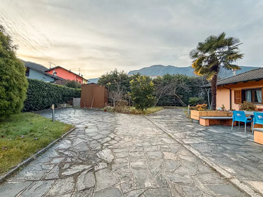 Immagine 44 di Villa in vendita  in via cirla 22 a Gravellona Toce