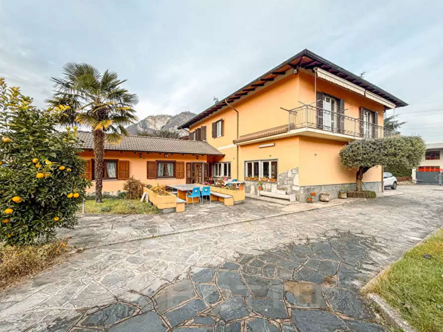 Immagine 47 di Villa in vendita  in via cirla 22 a Gravellona Toce