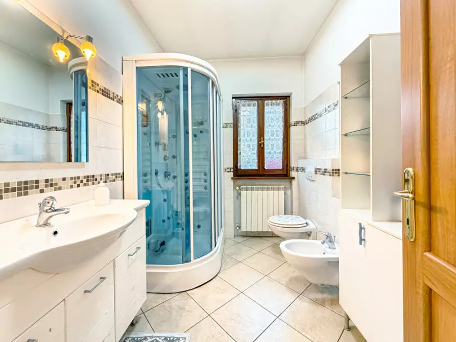 Immagine 53 di Villa in vendita  in via cirla 22 a Gravellona Toce