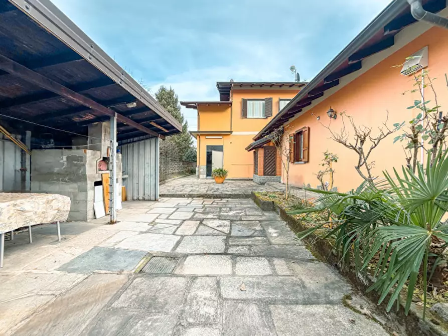 Immagine 60 di Villa in vendita  in via cirla 22 a Gravellona Toce