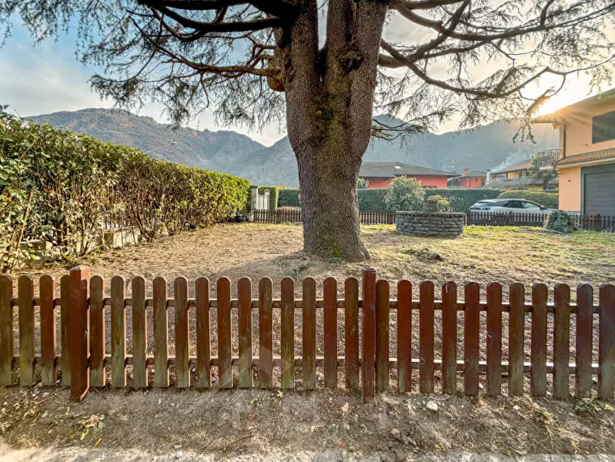Immagine 71 di Villa in vendita  in via cirla 22 a Gravellona Toce