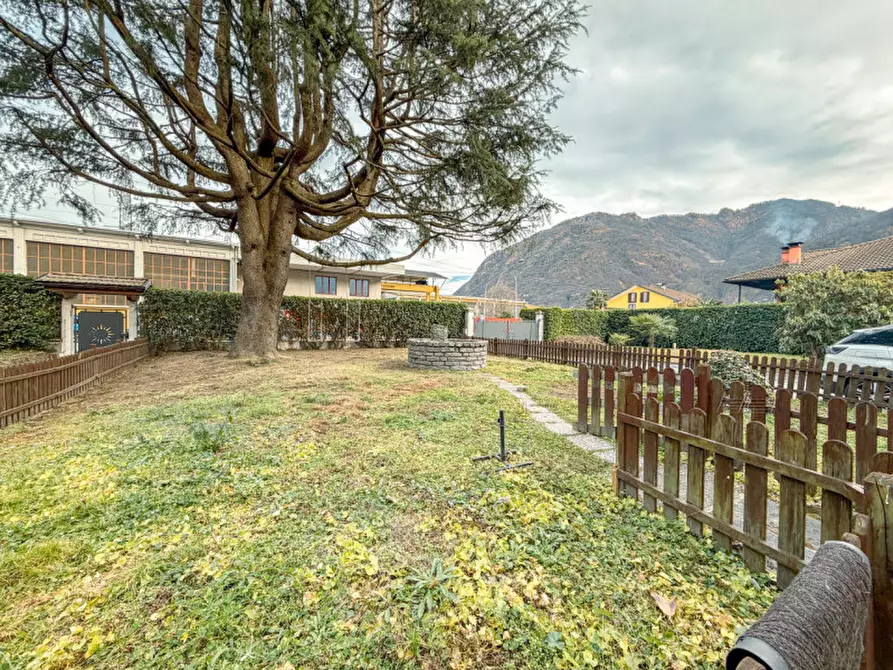 Immagine 72 di Villa in vendita  in via cirla 22 a Gravellona Toce