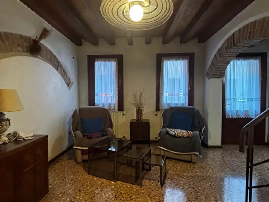 Immagine 1 di Appartamento in affitto  in Piazza Castello a Noale