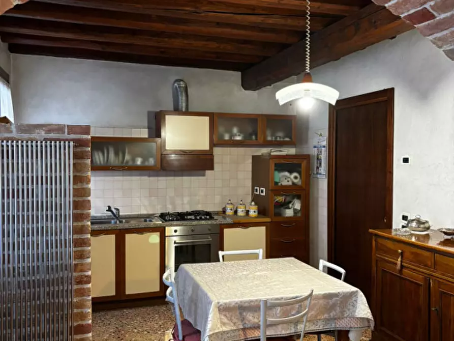 Immagine 6 di Appartamento in affitto  in Piazza Castello a Noale