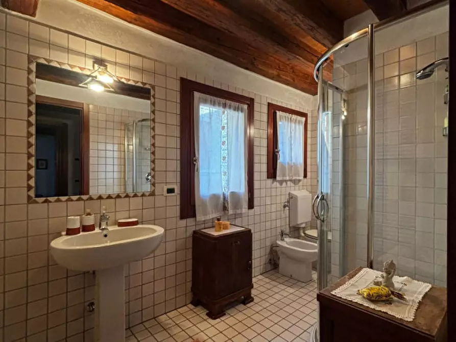 Immagine 17 di Appartamento in affitto  in Piazza Castello a Noale