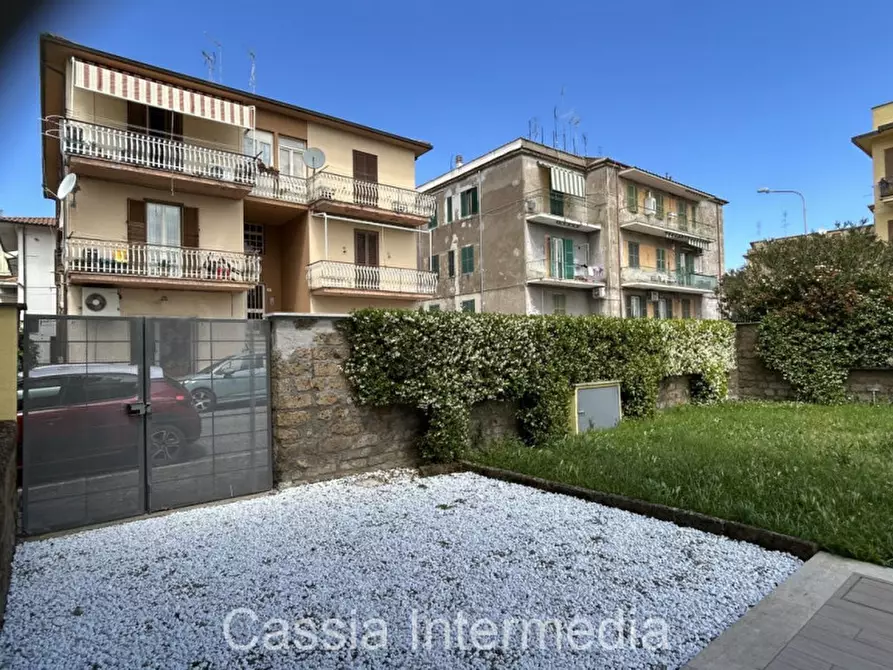 Immagine 3 di Appartamento in vendita  in Via Enrico Tazzoli a Civita Castellana