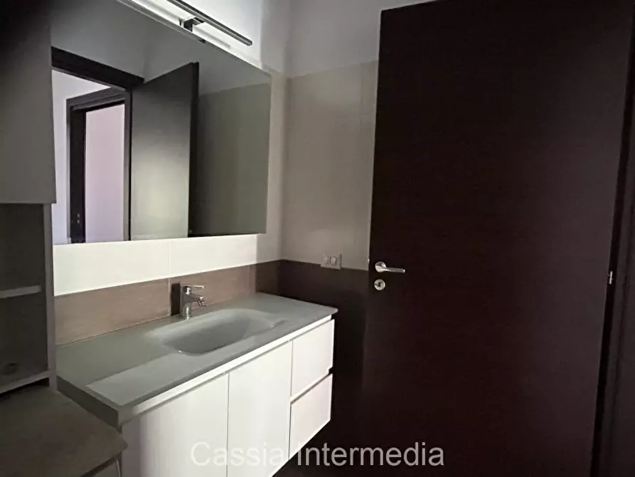 Immagine 13 di Appartamento in vendita  in Via Enrico Tazzoli a Civita Castellana