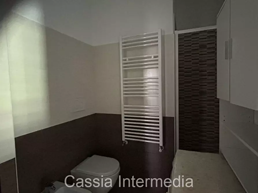 Immagine 15 di Appartamento in vendita  in Via Enrico Tazzoli a Civita Castellana