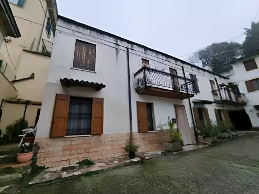 Immagine 7 di Appartamento in vendita  in Via Poiano, 77 a Verona