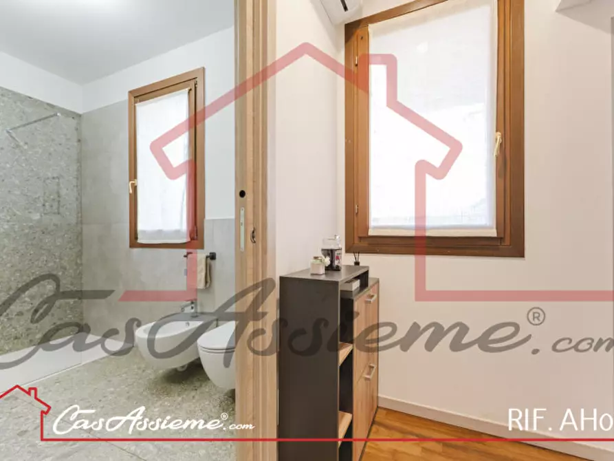 Immagine 24 di Appartamento in vendita  a Loria