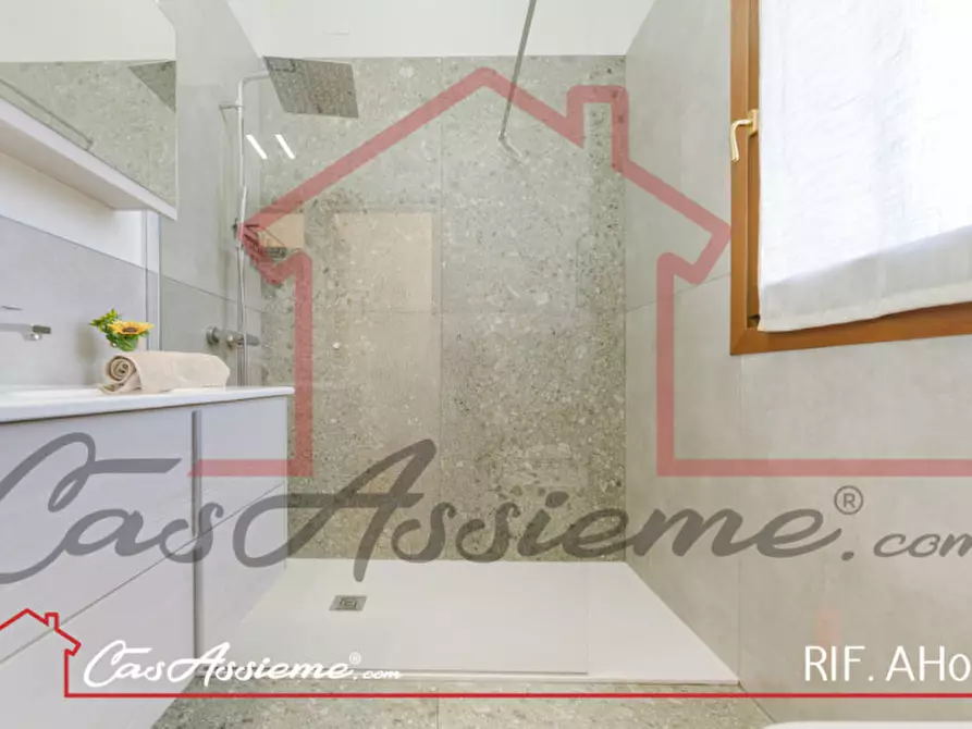 Immagine 26 di Appartamento in vendita  a Loria