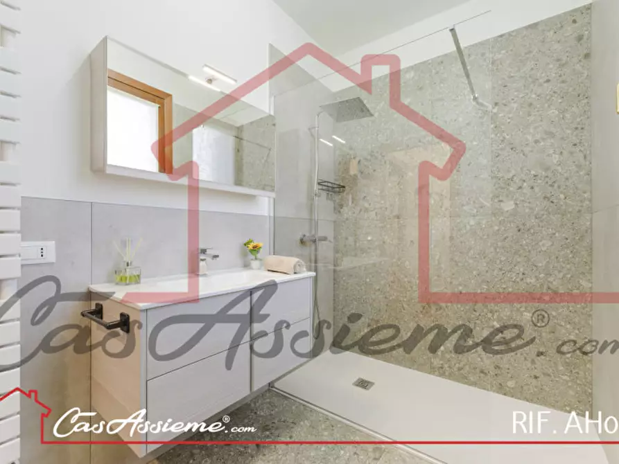 Immagine 27 di Appartamento in vendita  a Loria