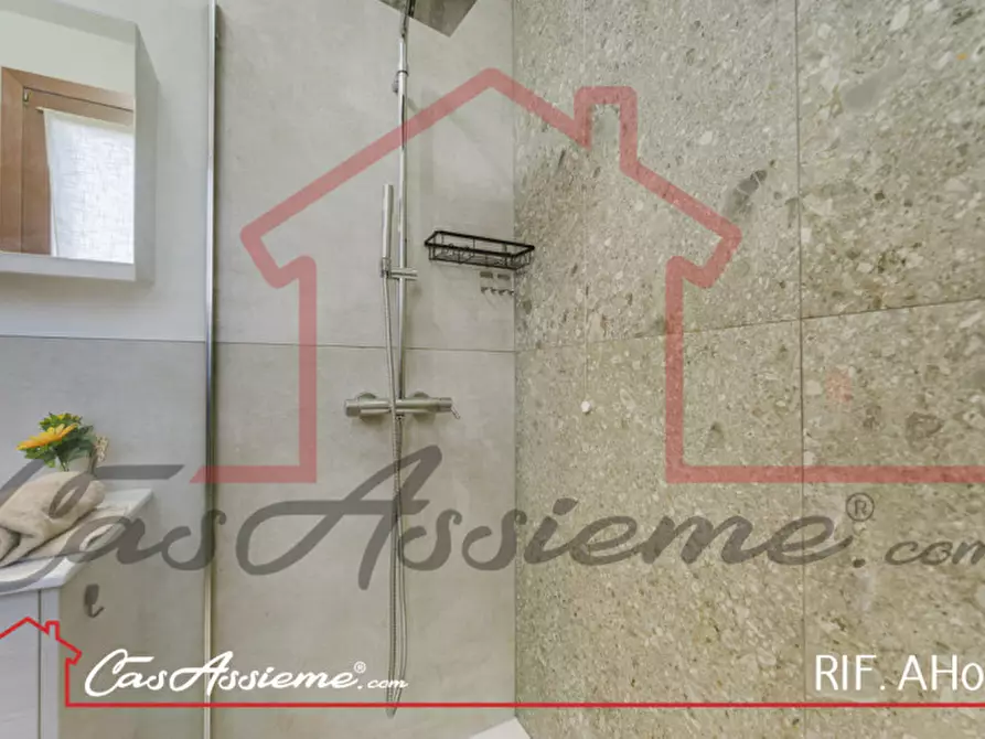 Immagine 28 di Appartamento in vendita  a Loria