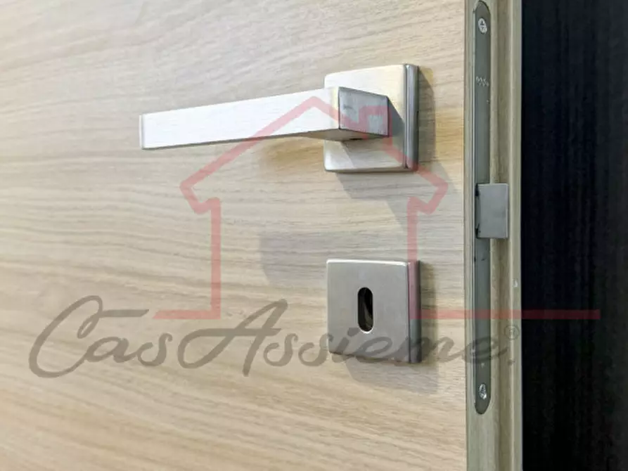 Immagine 40 di Appartamento in vendita  a Loria