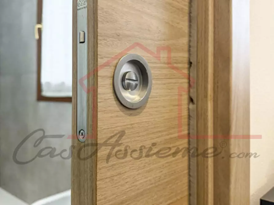 Immagine 41 di Appartamento in vendita  a Loria