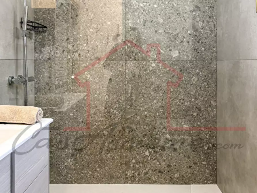 Immagine 43 di Appartamento in vendita  a Loria