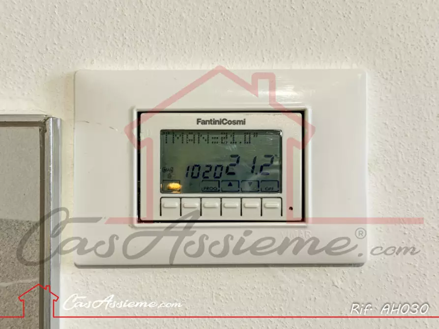 Immagine 44 di Appartamento in vendita  a Loria