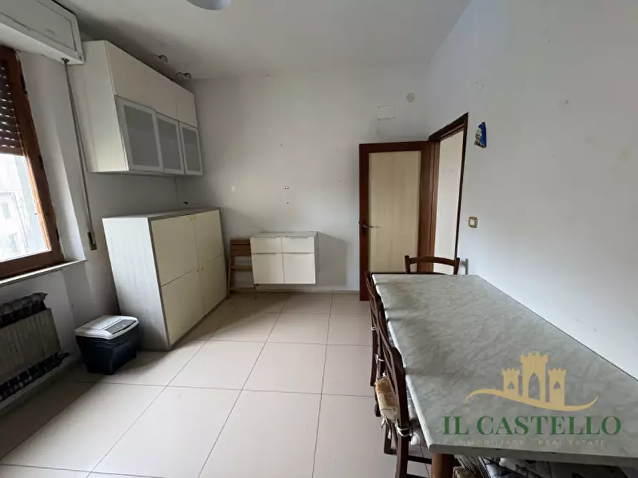 Immagine 2 di Appartamento in vendita  in Via t.c. Fioretti a Castiglione Del Lago