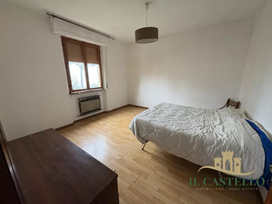 Immagine 8 di Appartamento in vendita  in Via t.c. Fioretti a Castiglione Del Lago