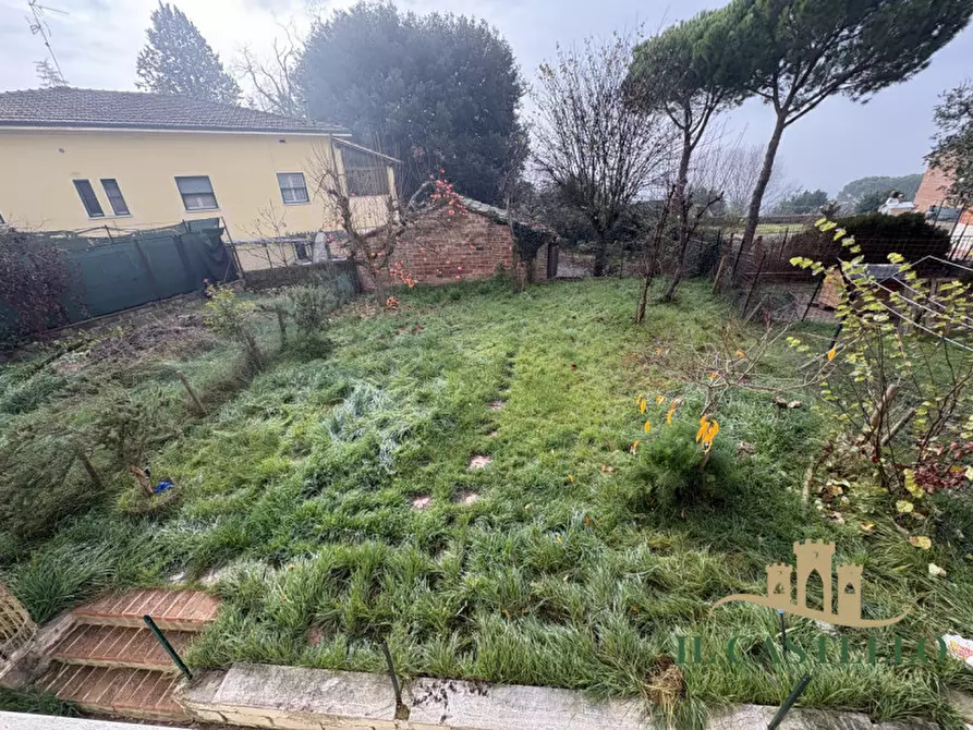 Immagine 16 di Appartamento in vendita  in Via t.c. Fioretti a Castiglione Del Lago