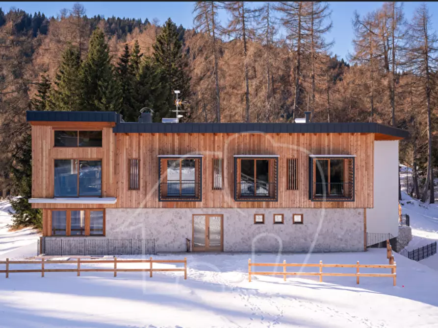 Immagine 4 di Casa indipendente in vendita  a Cavareno