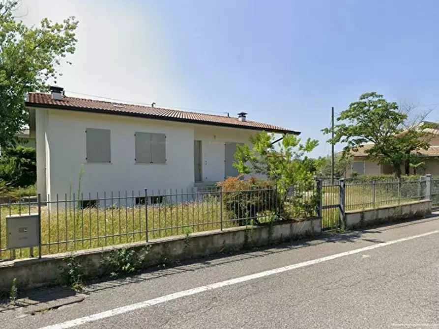 Immagine 1 di Villa in vendita  in Via Regia Antica a Lonato del Garda
