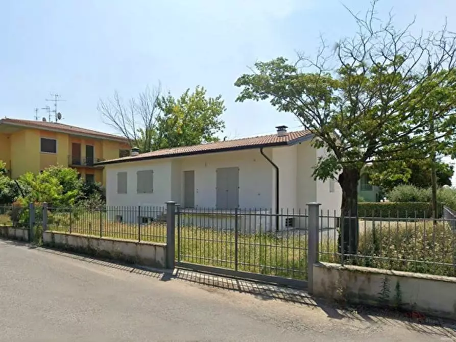 Immagine 4 di Villa in vendita  in Via Regia Antica a Lonato del Garda