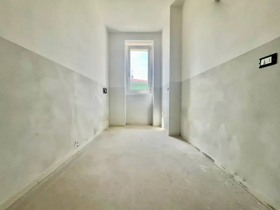 Immagine 12 di Villa in vendita  in Via Regia Antica a Lonato del Garda