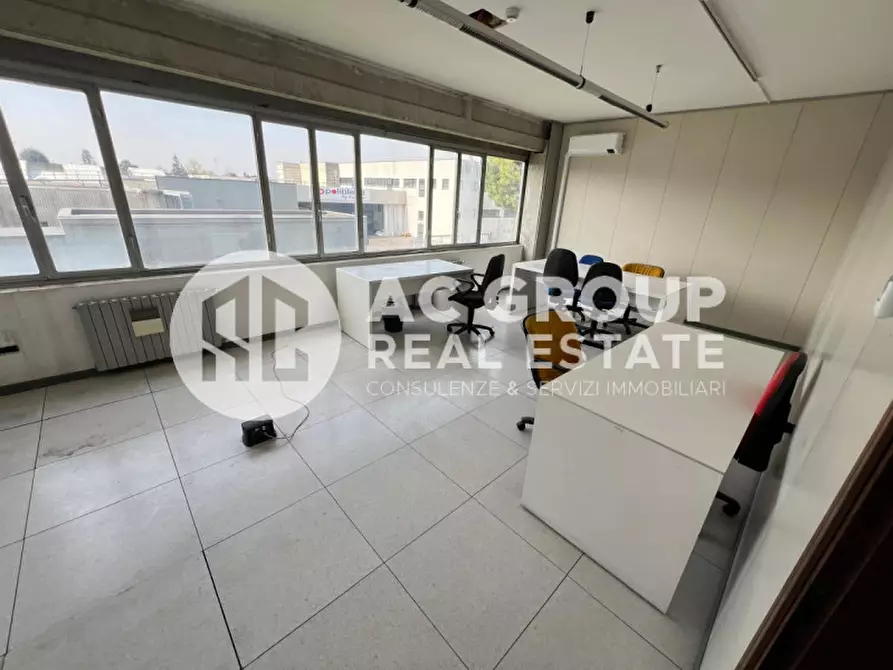 Immagine 16 di Capannone industriale in affitto  in Via Trieste a Mozzate