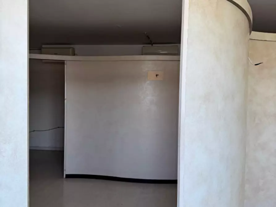 Immagine 11 di Ufficio in vendita  in via monte sabotino, 2 a Ponte San Nicolò