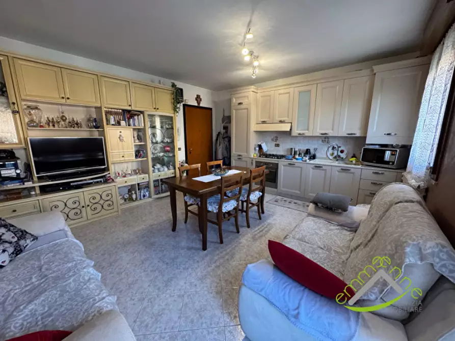 Immagine 4 di Appartamento in vendita  in Via Giorgione a Dolo