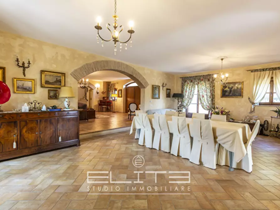 Immagine 19 di Villa in vendita  in via fabbrici e ville a Senigallia