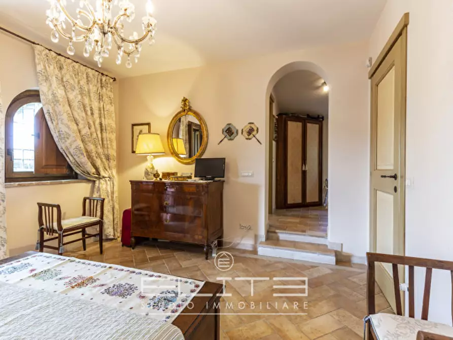 Immagine 25 di Villa in vendita  in via fabbrici e ville a Senigallia