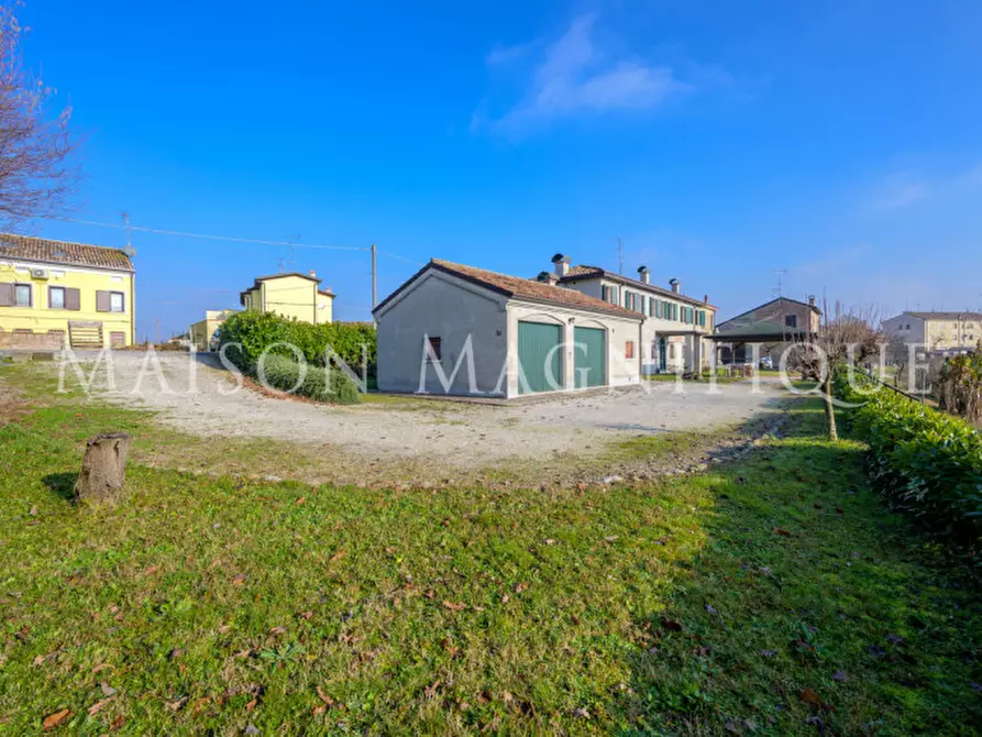 Immagine 21 di Casa indipendente in vendita  in Via della Pesca a Ferrara