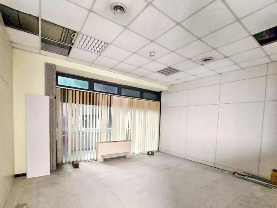 Immagine 4 di Ufficio in vendita  in Via Fieschi, N. 7 a Genova